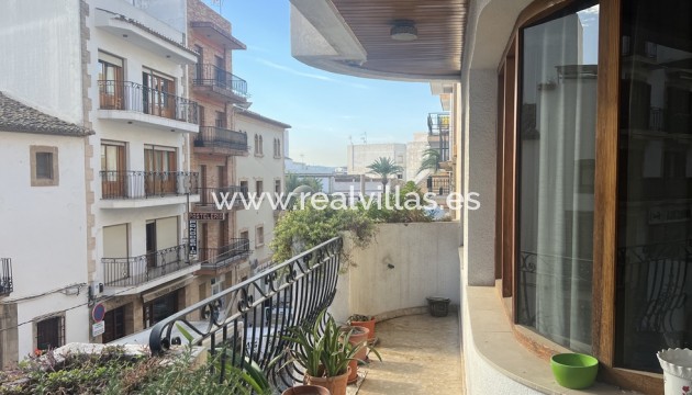 Apartment - Sale - Jávea -
                Centre