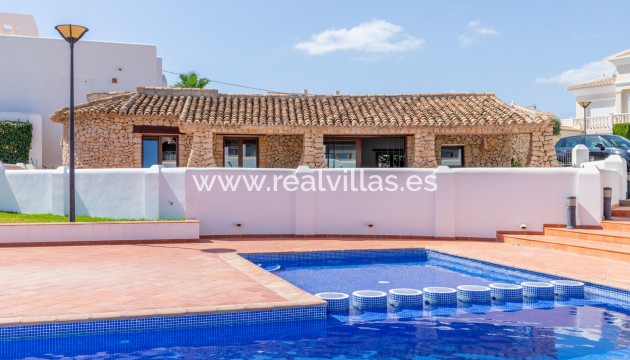 Chalet - Resale - Calpe - Calpe urbanizaciones