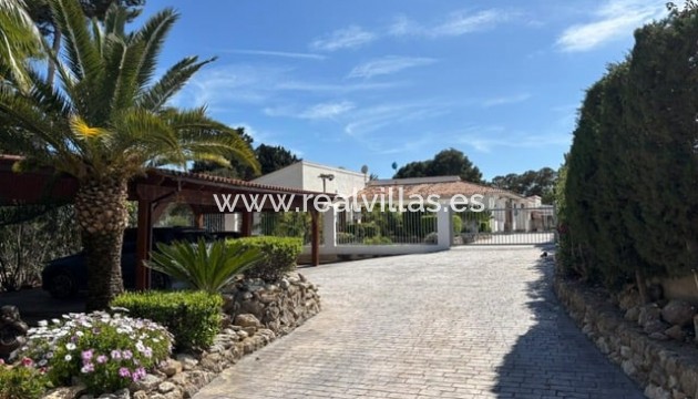 Finca - Sale - Alfaz del Pi - Alfaz del Pi