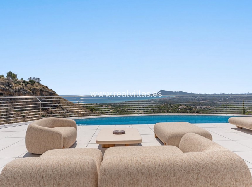 Nueva construcción  - Villa -
Altea