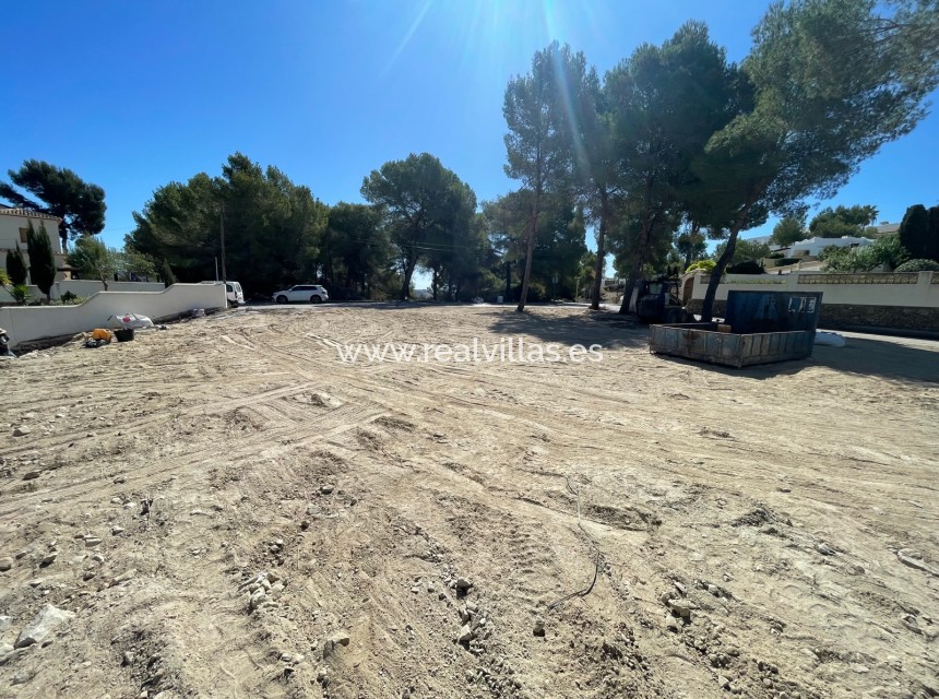 Resale - Building plot -
Moraira - Benimeit