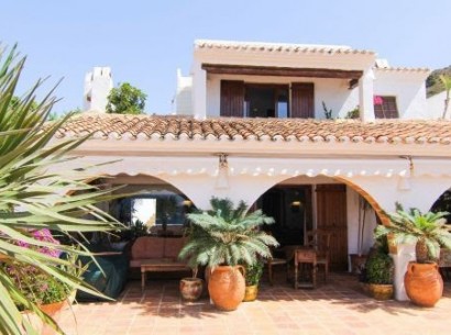 Resale - Bungalow -
Moraira - Portet