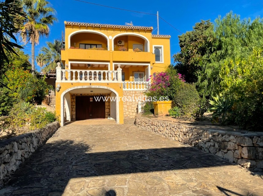 Resale - Chalet -
Benissa - Cap Blanc