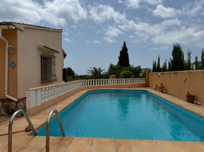 Resale - Chalet -
Benissa - Montemar