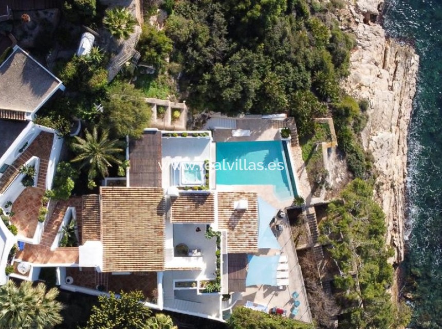 Resale - Chalet -
Moraira - El Portet