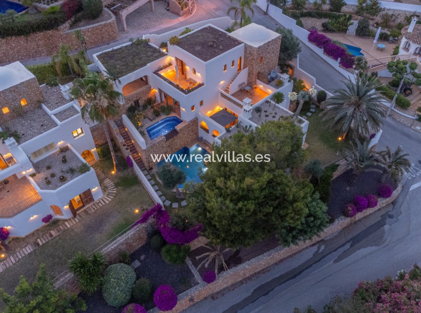 Resale - Luxury Villa -
Moraira - Portet