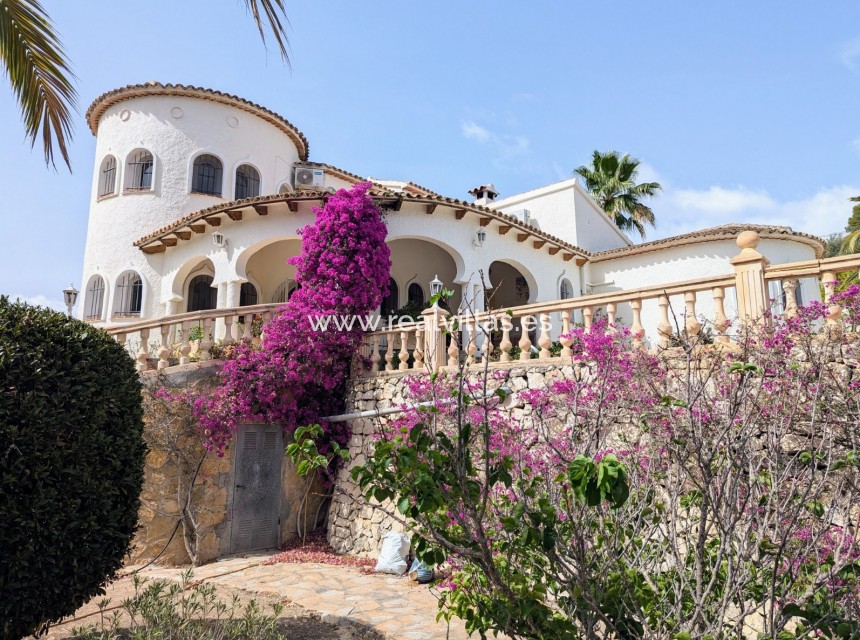 Resale - Villa -
Benissa - Benissa Costa