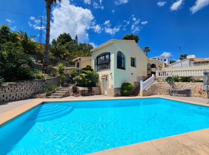 Resale - Villa -
Benissa - Montemar