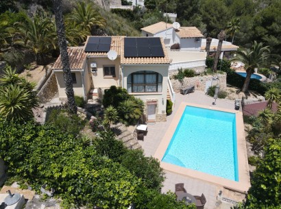 Resale - Villa -
Benissa - Montemar