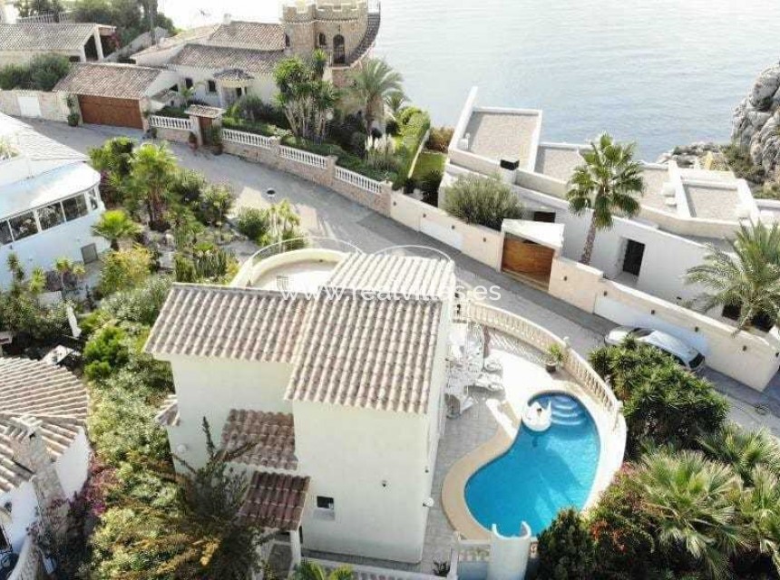 Resale - Villa -
Benitachell - Cumbre del sol