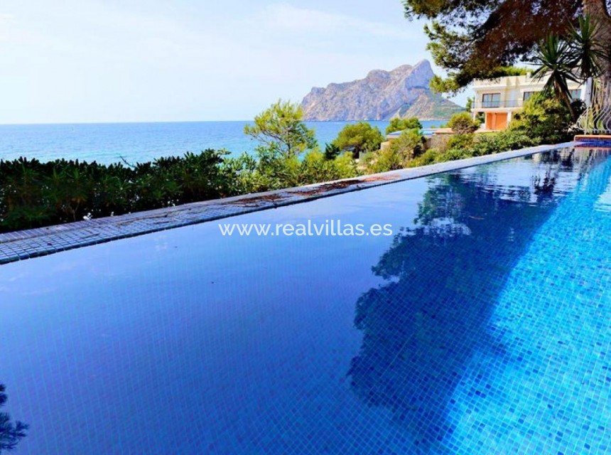 Resale - Villa -
Calpe - Calalga