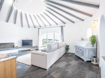 Resale - Villa -
Calpe - Canuta