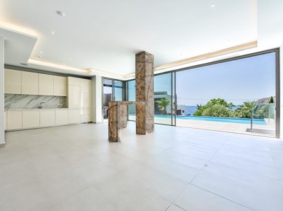 Resale - Villa -
Calpe