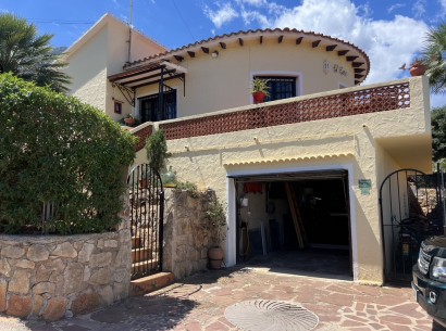 Resale - Villa -
Denia - Campusos