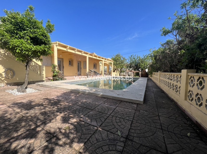 Resale - Villa -
Denia - Santa lucia