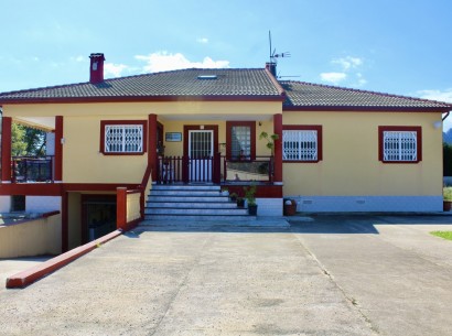 Resale - Villa -
El Vergel