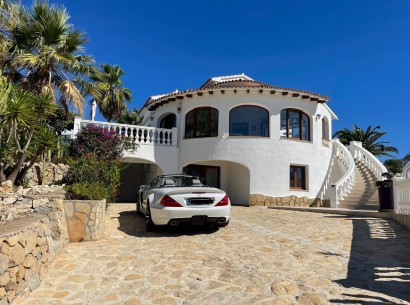 Resale - Villa -
Moraira - La Arnella