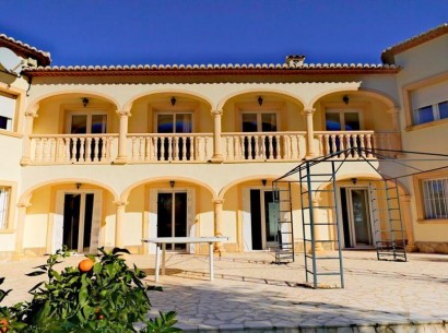 Resale - Villa -
Moraira - Sol Park