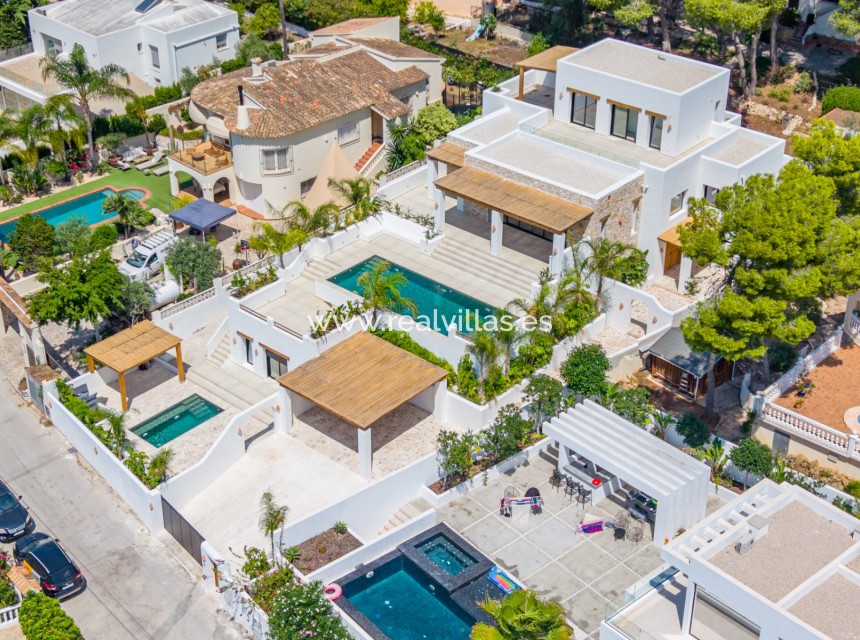 Resale - Villa -
Moraira - Sol Park