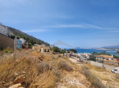 Revente - Building plot -
Moraira - El Portet