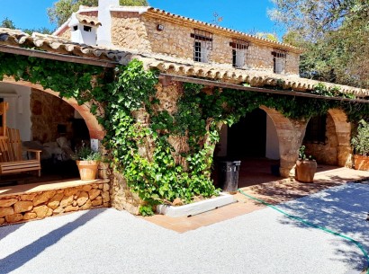 Revente - Country estate -
Benissa