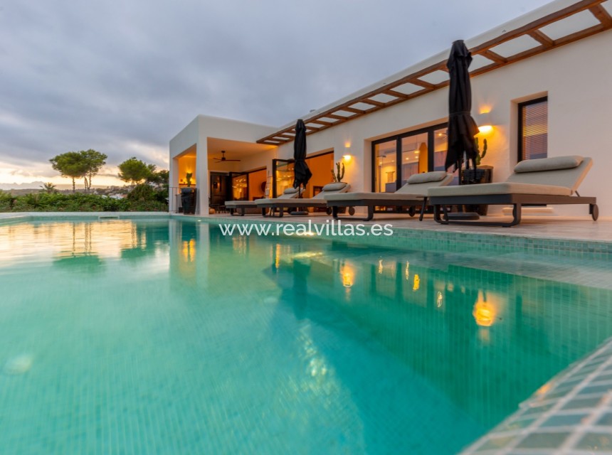 Revente - Villa -
Benissa - San Jaime