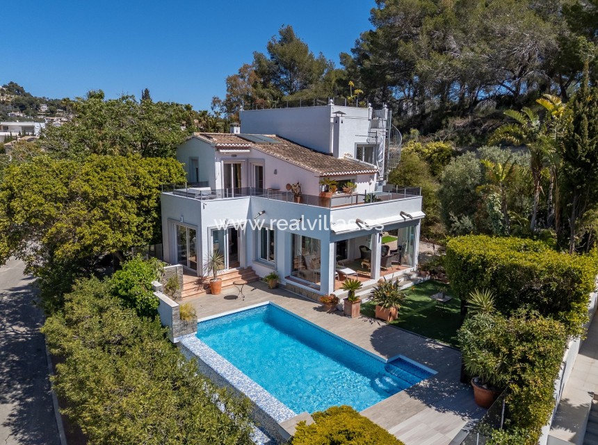 Revente - Villa -
Benissa