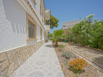 Revente - Villa -
Jávea - Cala Blanca