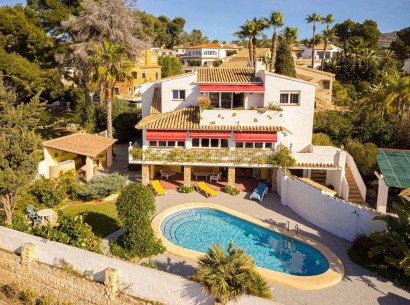 Revente - Villa -
Moraira