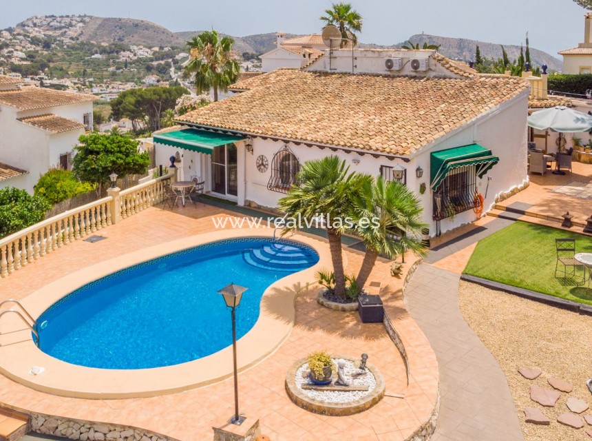 Revente - Villa -
Moraira