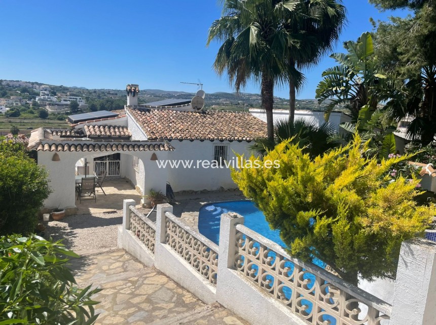 Revente - Villa -
Moraira