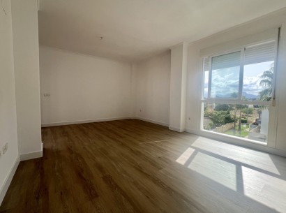 Sale - Apartment -
Denia - Las Marinas