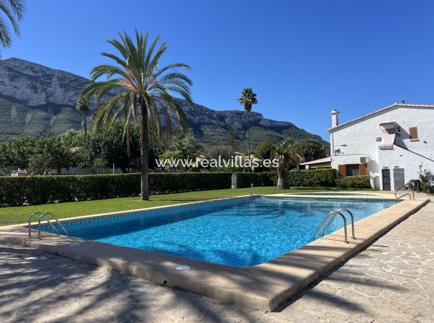 Sale - Apartment -
Denia - Santa lucia