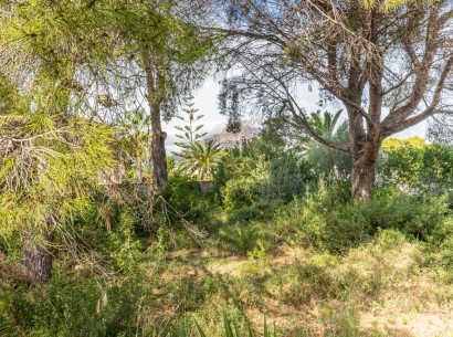 Sale - Building plot -
Jávea - Adsubia