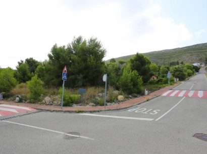 Sale - Building plot -
Jávea - Cansalades