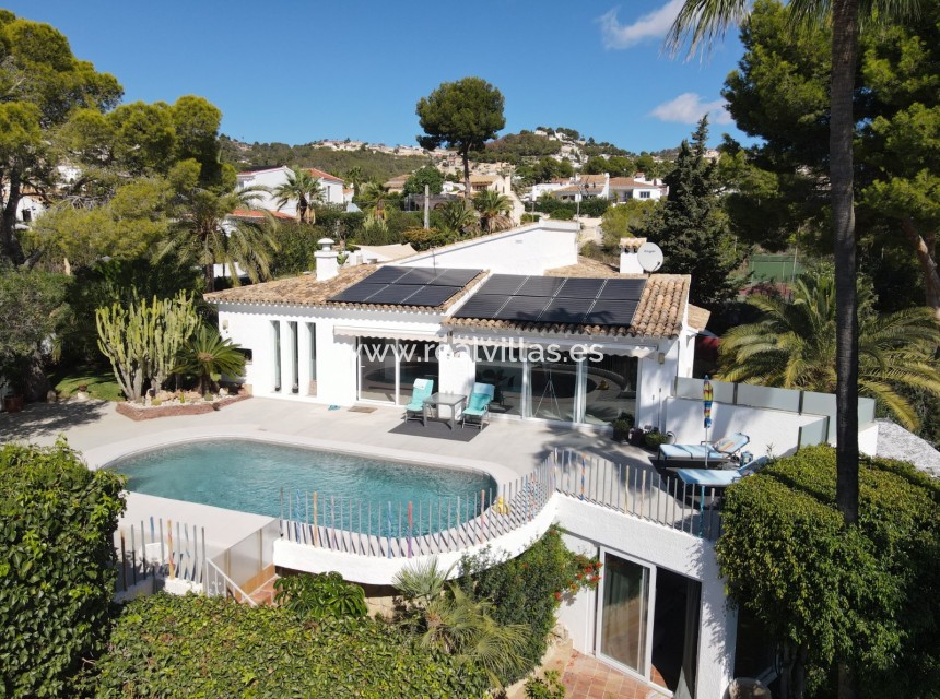 Sale - Chalet -
Benissa - San Jaime