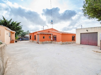 Sale - Finca / Country Property -
Benissa - Partida Canor