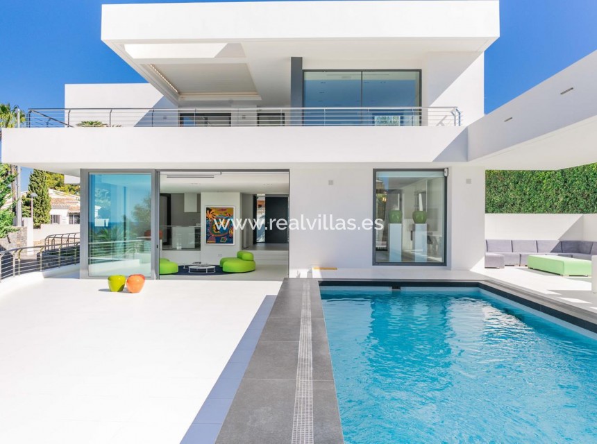 Sale - Luxury Villa -
Moraira - El Portet