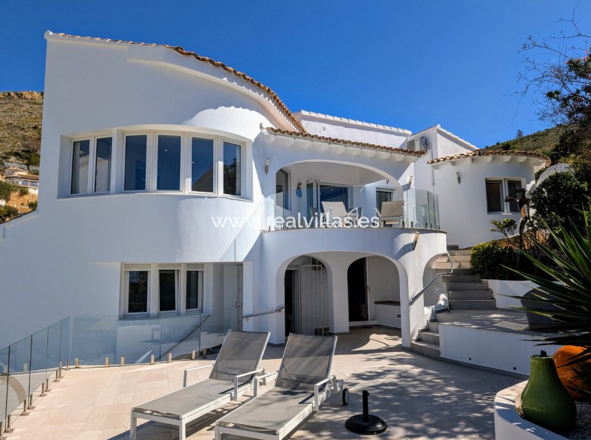 Sale - Luxury Villa -
Moraira - El Portet