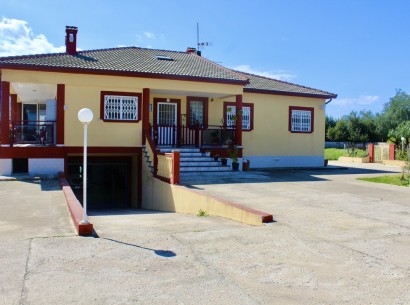 Sale - Villa -
El Vergel