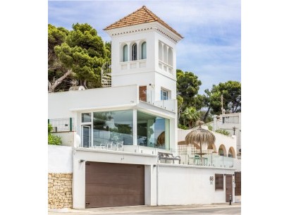 Sale - Villa -
Moraira - Centro