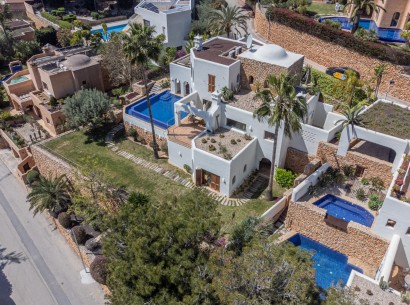 Sale - Villa -
Moraira - El Portet