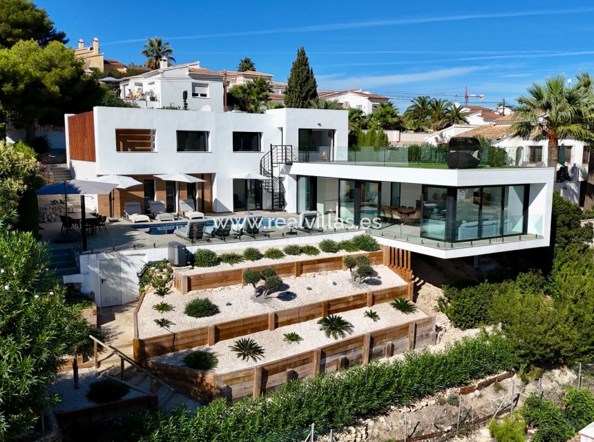 Sale - Villa -
Moraira - La Arnella