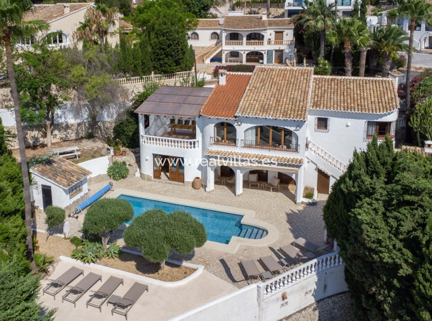 Sale - Villa -
Moraira - Pinar de l’Advocat