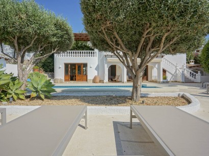 Sale - Villa -
Moraira - Pinar de l’Advocat
