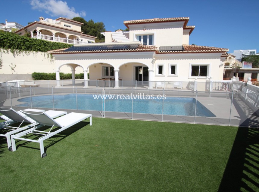 Sale - Villa -
Moraira - Sol Park