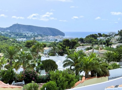Sale - Villa -
Moraira