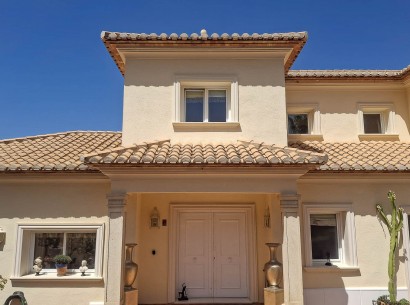 Sale - Villa -
Pedreguer - La Sella