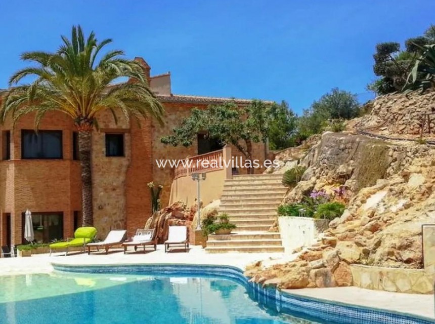 Venta - Finca / Country Property -
Pedreguer