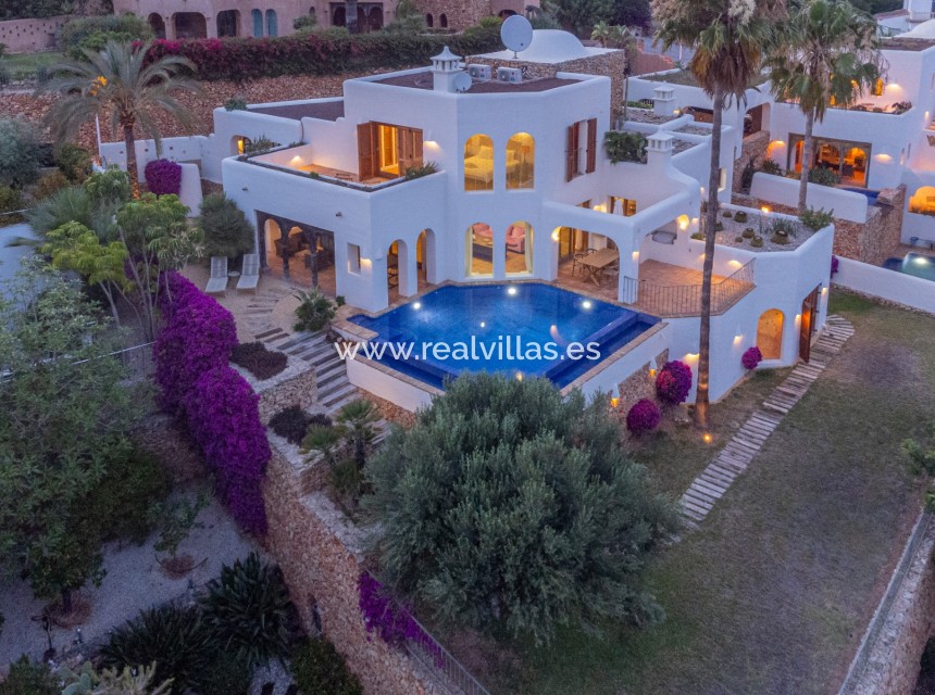 Venta - Luxury Villa -
Moraira - El Portet